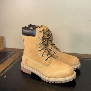 Timberland 8 inch Wheat 40 Below Superboot A14XF Gs Gradeschool Boy Size 4.5Y